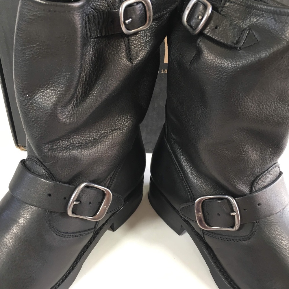 Frye Women's Veronica Short Leather Boot - Picture 7 of 7